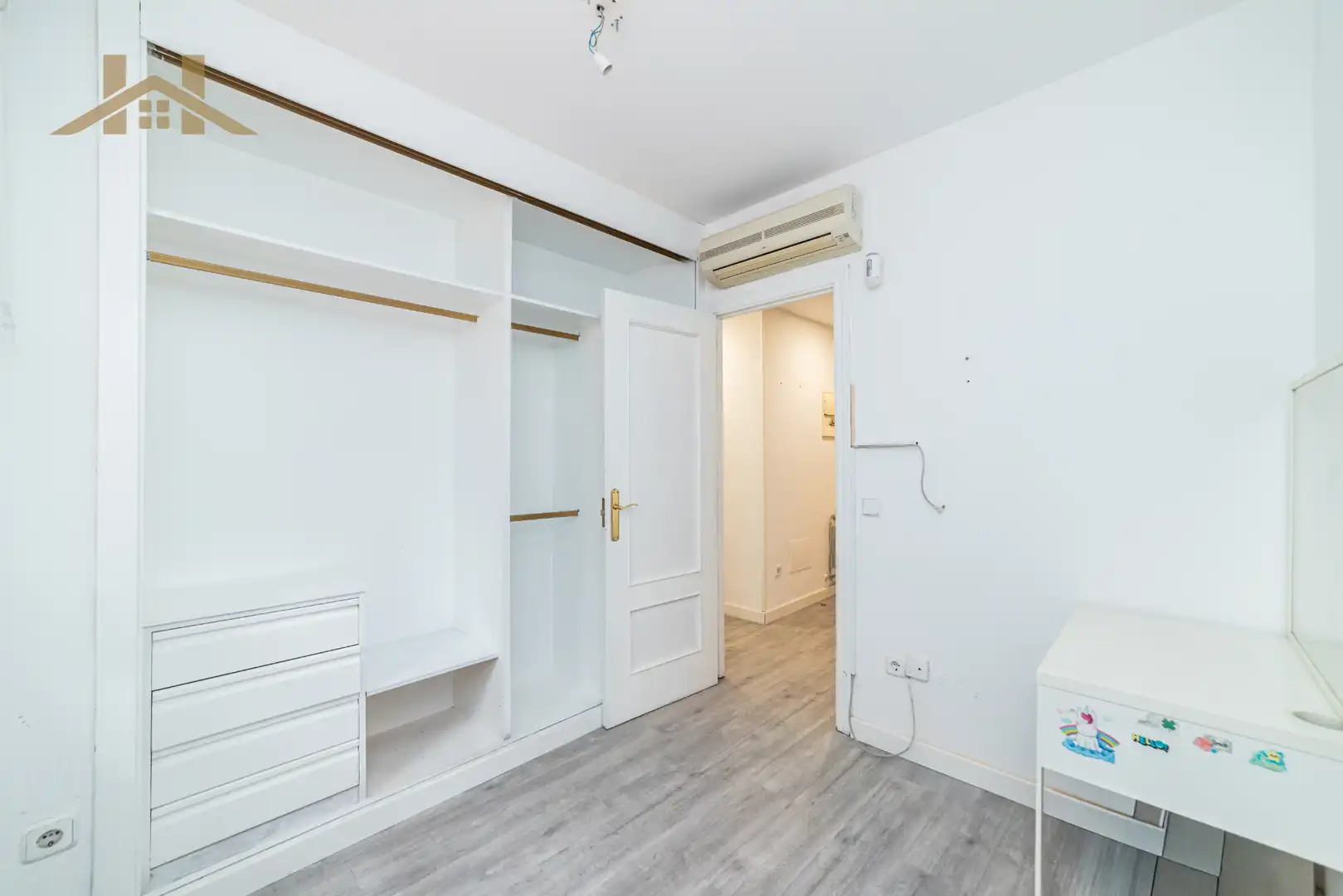 Habitación de Piso en venta en Las Dehesillas - Vereda de los Estudiantes