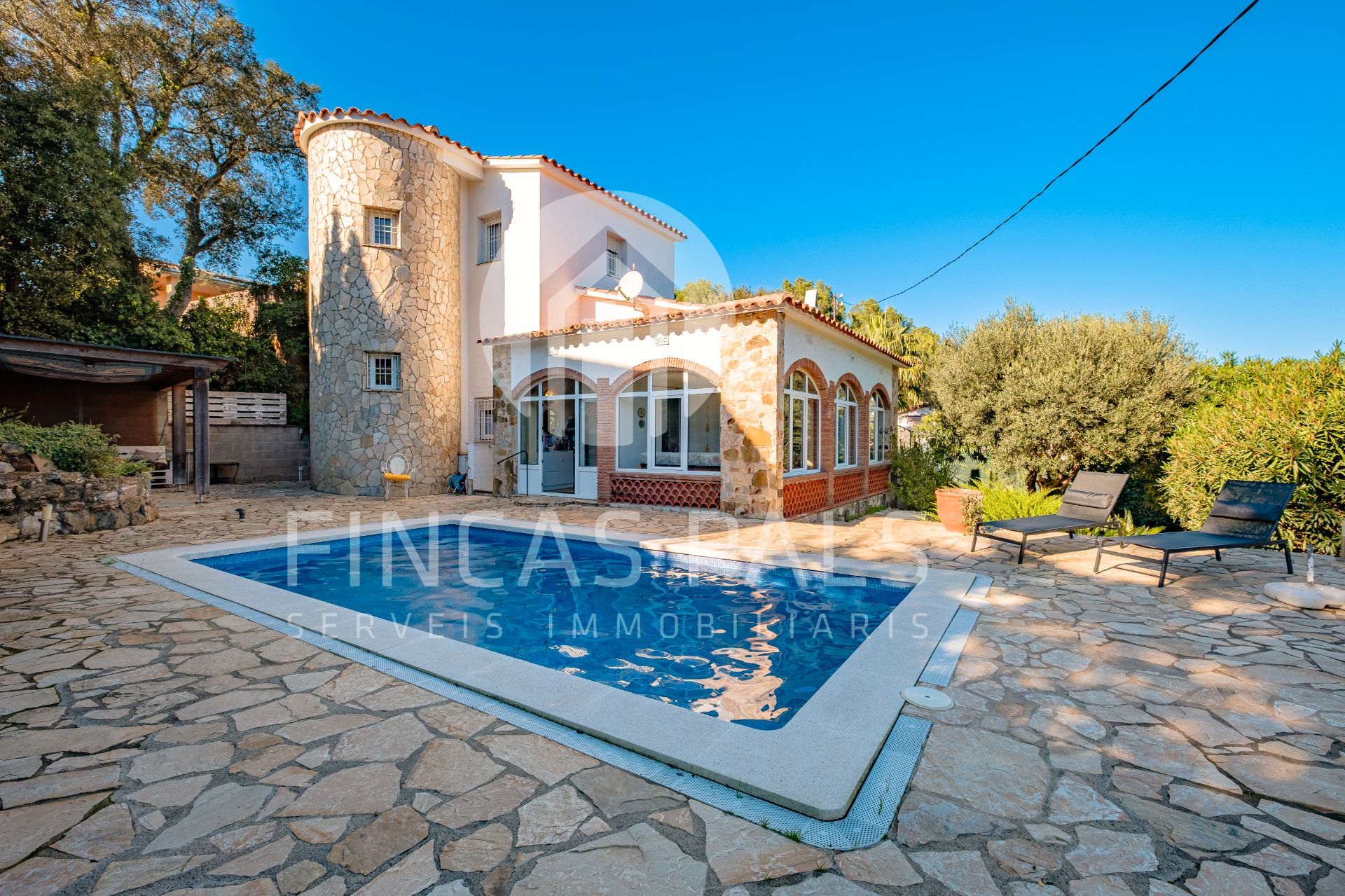 House or chalet for sale