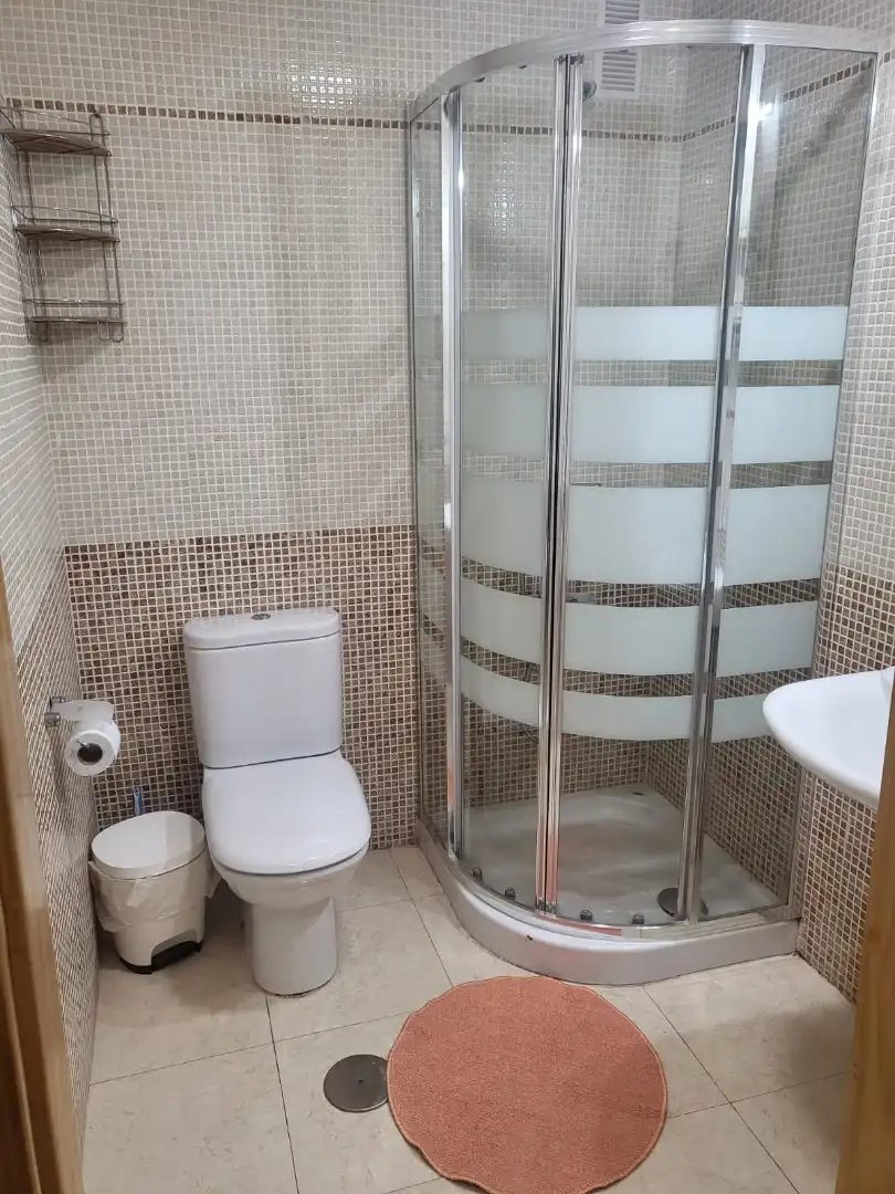 Baño de Piso en venta en Vícar con Aire acondicionado, Calefacción y Terraza