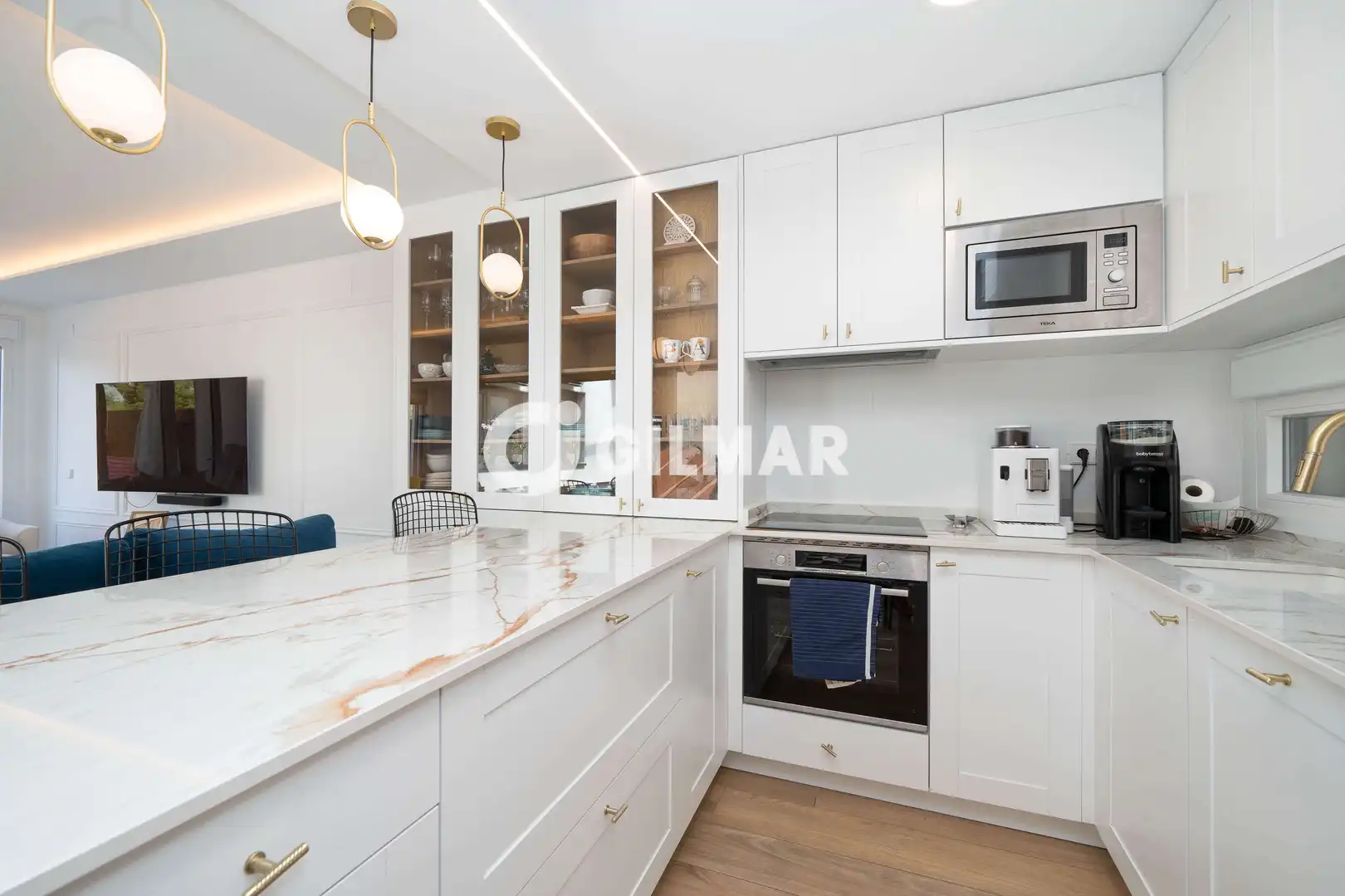 Cocina de Casa adosada en venta en Madrid con Calefacción, Jardín privado y Piscina