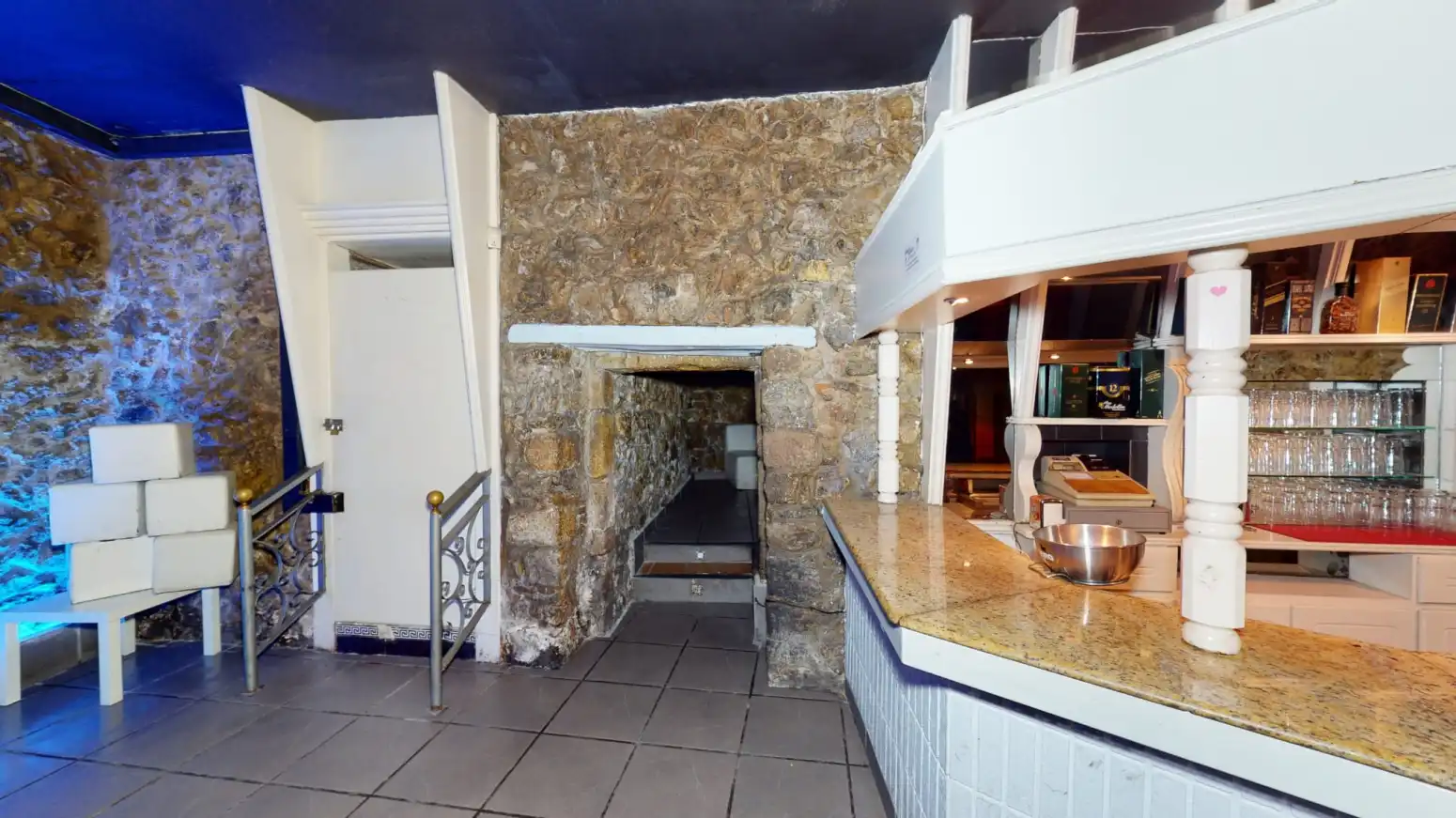 Business premises for sale in Laredo - calle San Marcial, imagen 17