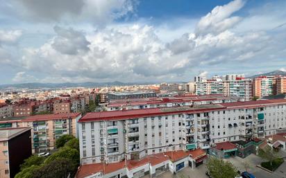 Exterior view of Flat for sale in Cornellà de Llobregat