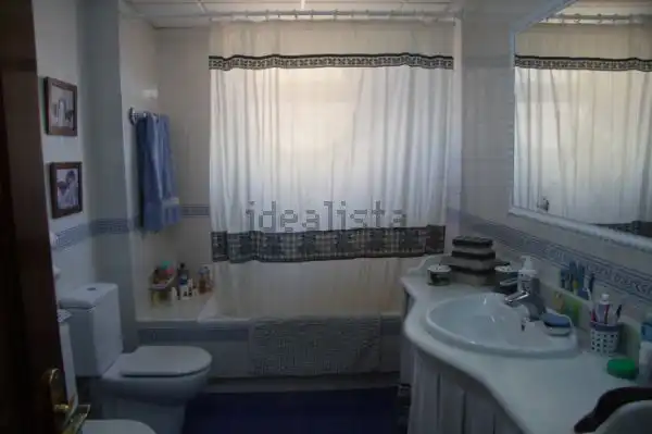 Baño de Casa adosada en venta en Melilla con Aire acondicionado, Jardín privado y Parquet