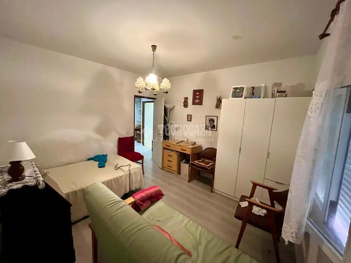 Piso en venta en Horche con Calefacción y Jardín privado