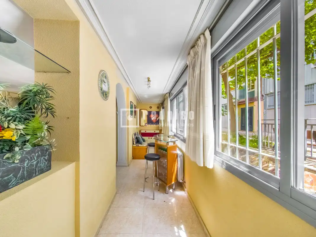 Piso en venta en del Poeta Blas de Otero, Ventas