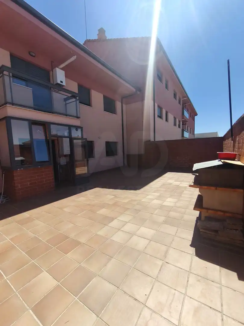 Terraza de Piso en venta en León Capital  con Calefacción y Terraza