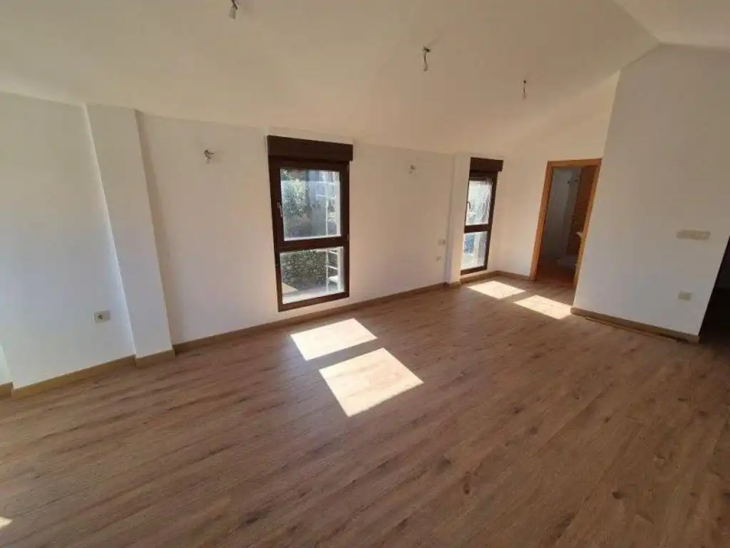 Habitación de Piso en venta en Baiona con Alarma