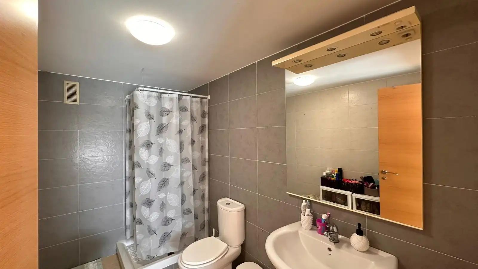 Baño de Piso en venta en Massalavés con Aire acondicionado, Trastero y Amueblado