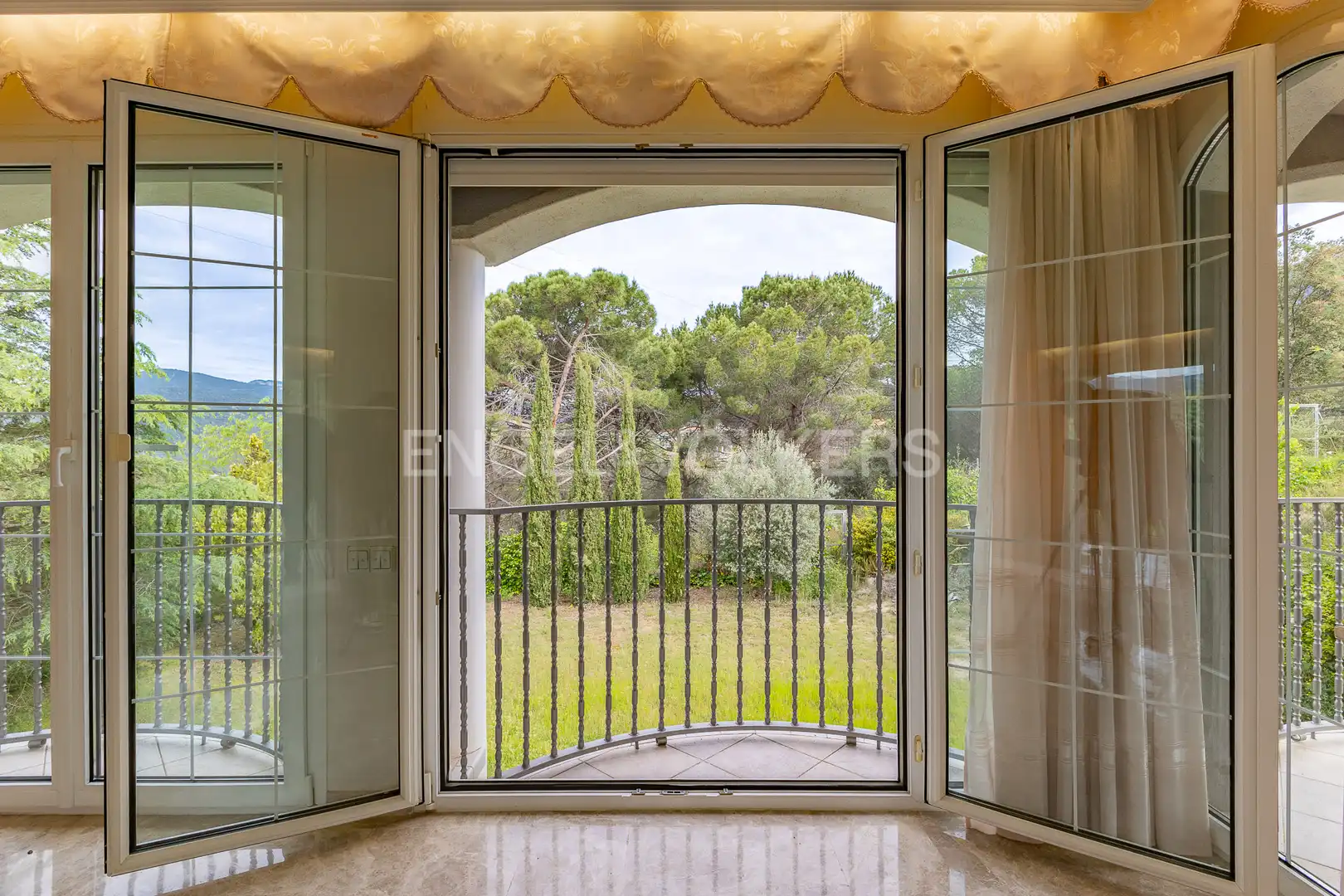 Terrassa de Casa o xalet en venda en La Garriga amb Aire condicionat, Calefacció i Jardí privat