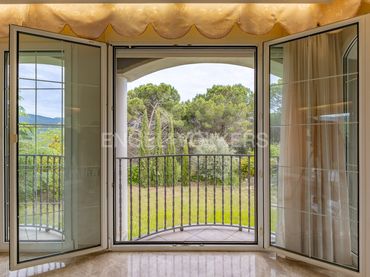 Casa con balcón en venta en Can Violí  - Can Poi del Bosc