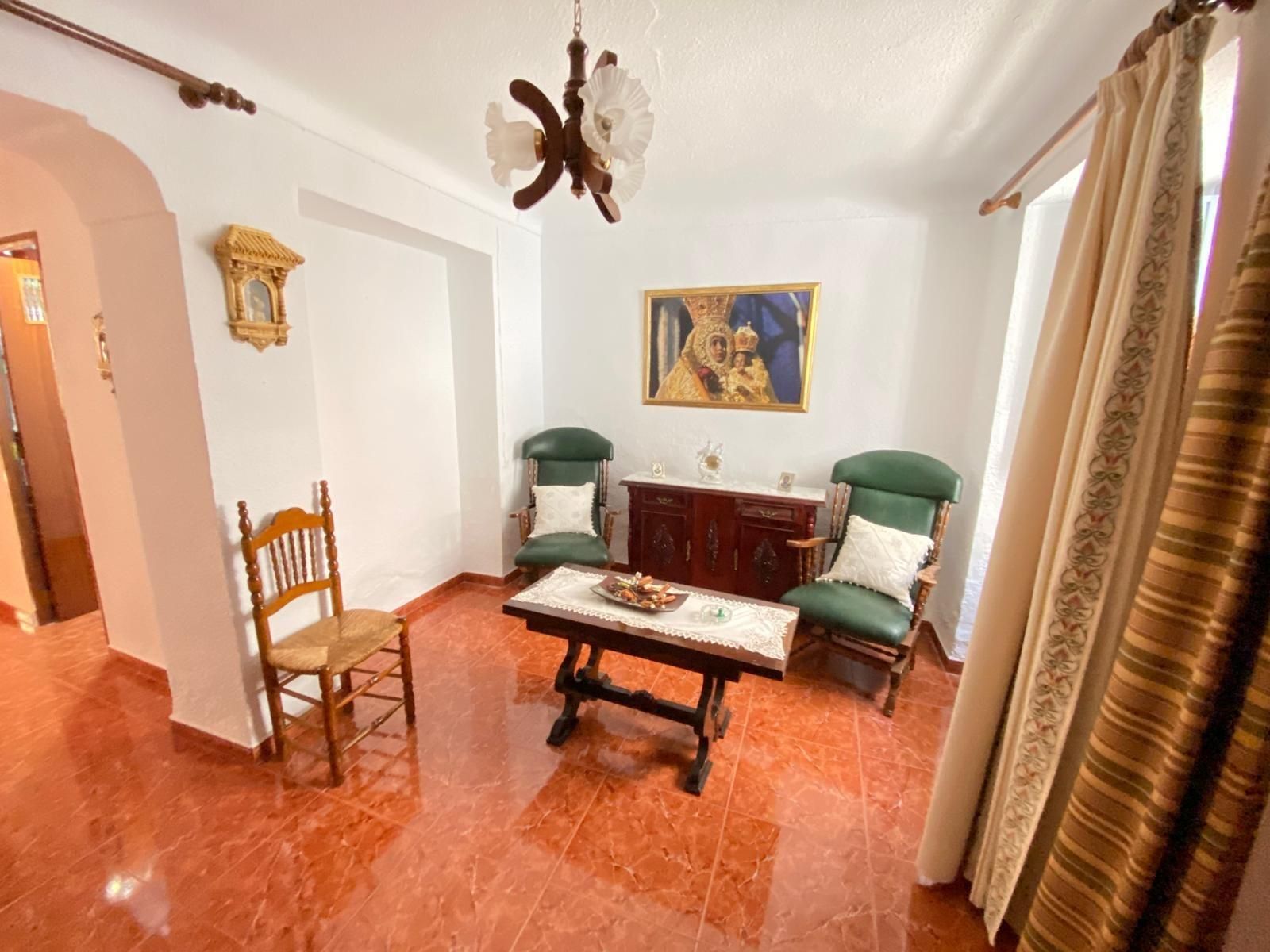 Sala de estar de Casa o chalet en venta en Valdepeñas de Jaén con Terraza y Trastero