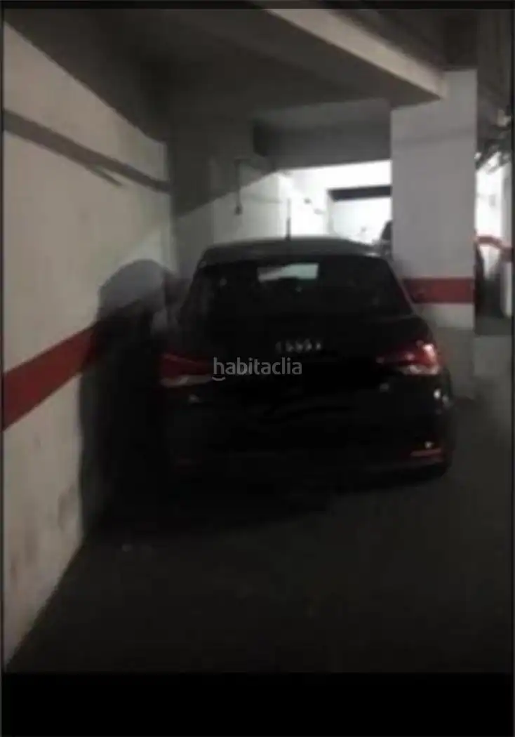 Einzelparkplatz zum Verkauf in Carrer de Gilabert de Centelles 4, imagen 2