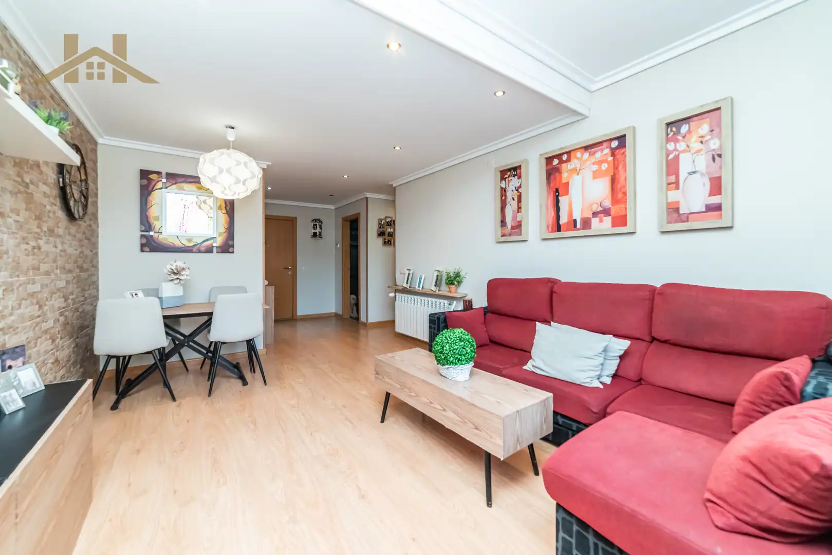 Living room of Flat for sale in Guadarrama  with Heating, Storage room and Community pool
