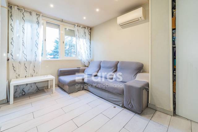 Piso en Venta en Avenida de los Fueros en San Fermín