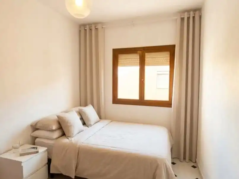 Habitación de Piso en venta en Almería con Aire acondicionado, Calefacción y Amueblado