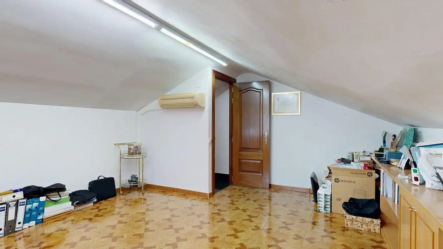 Casa o xalet en venda a Urbanizacion VALDEARENAS, Estación - San Antonio