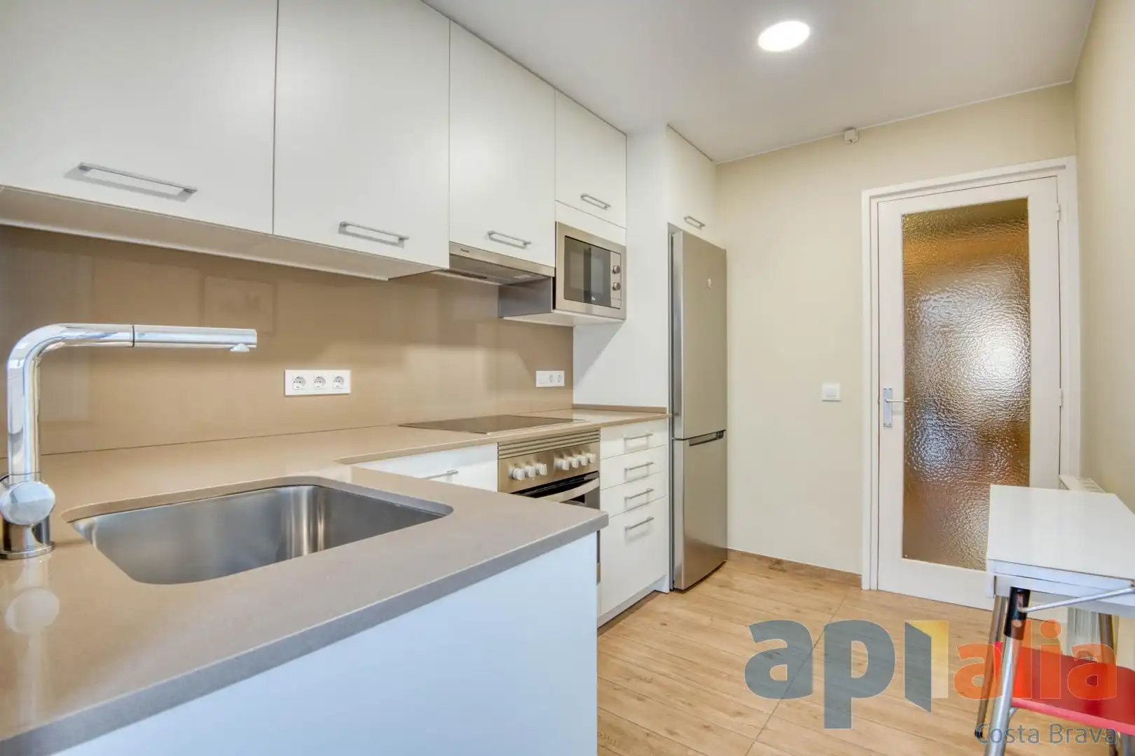 Cocina de Apartamento en venta en Sant Feliu de Guíxols con Aire acondicionado y Balcón