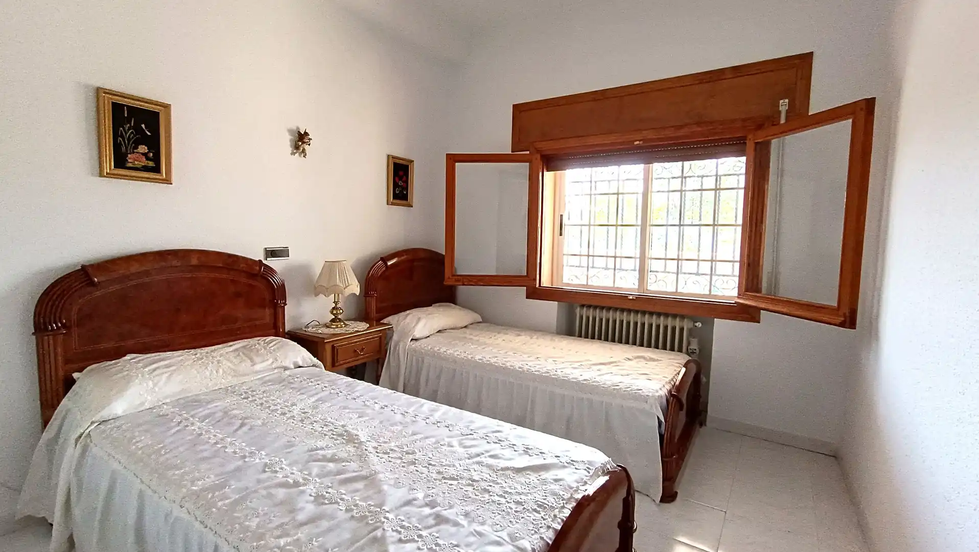 Dormitori de Casa o xalet en venda en Guadalupe amb Jardí privat i Terrassa