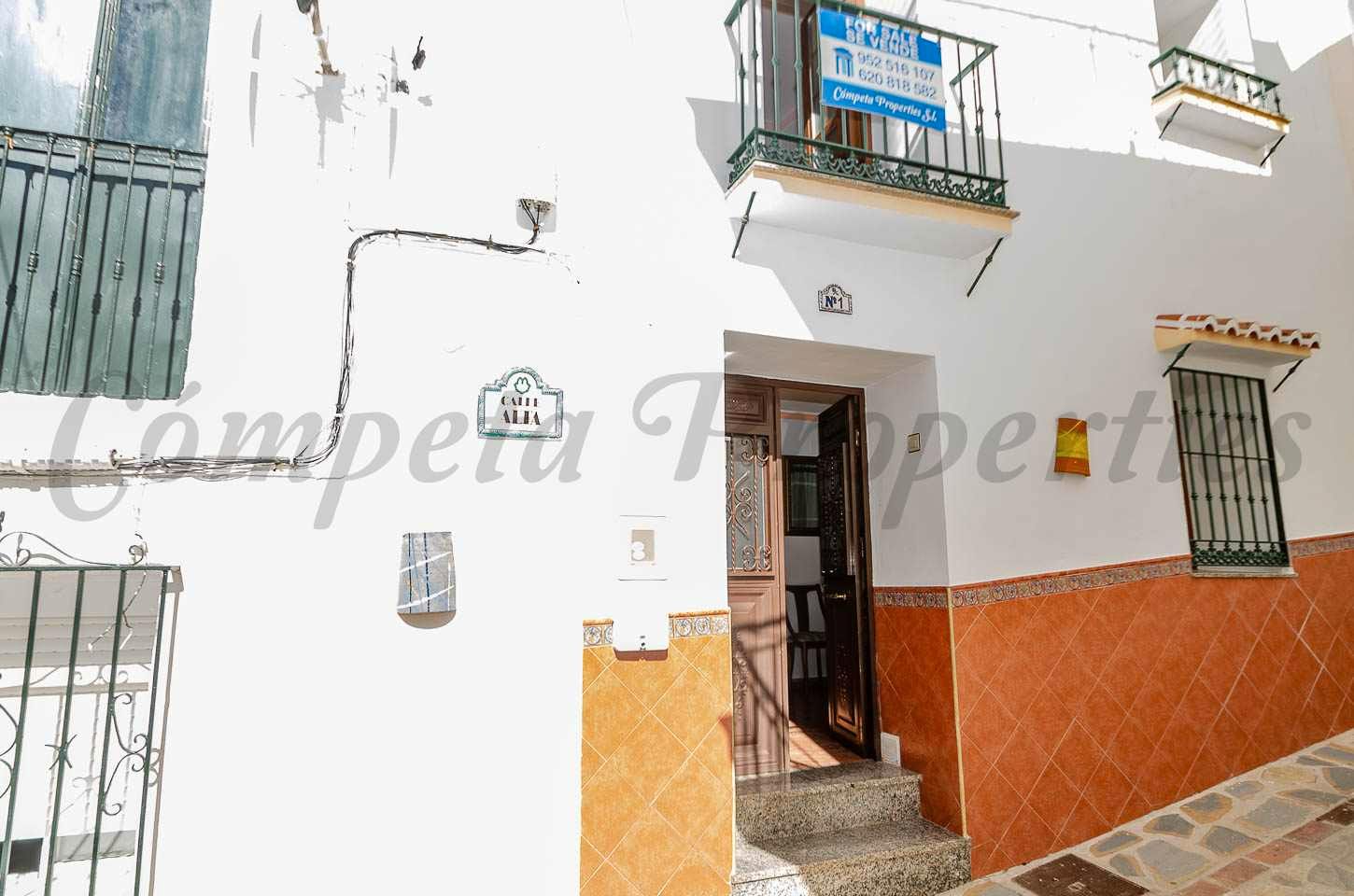 Exterior view of Single-family semi-detached for sale in Árchez  with Terrace and Furnished