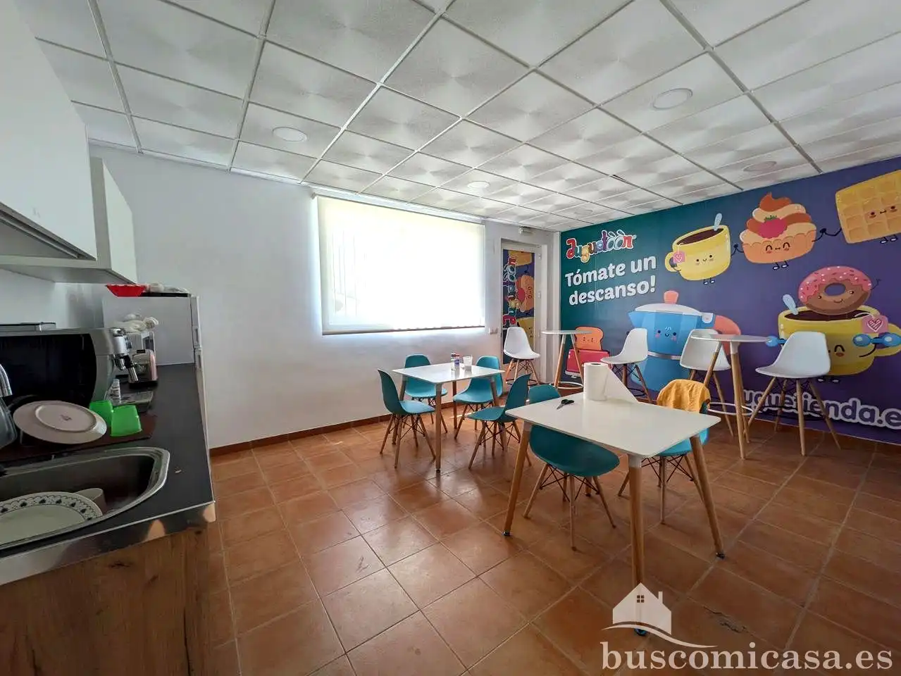 Nau industrial en venda en Linares