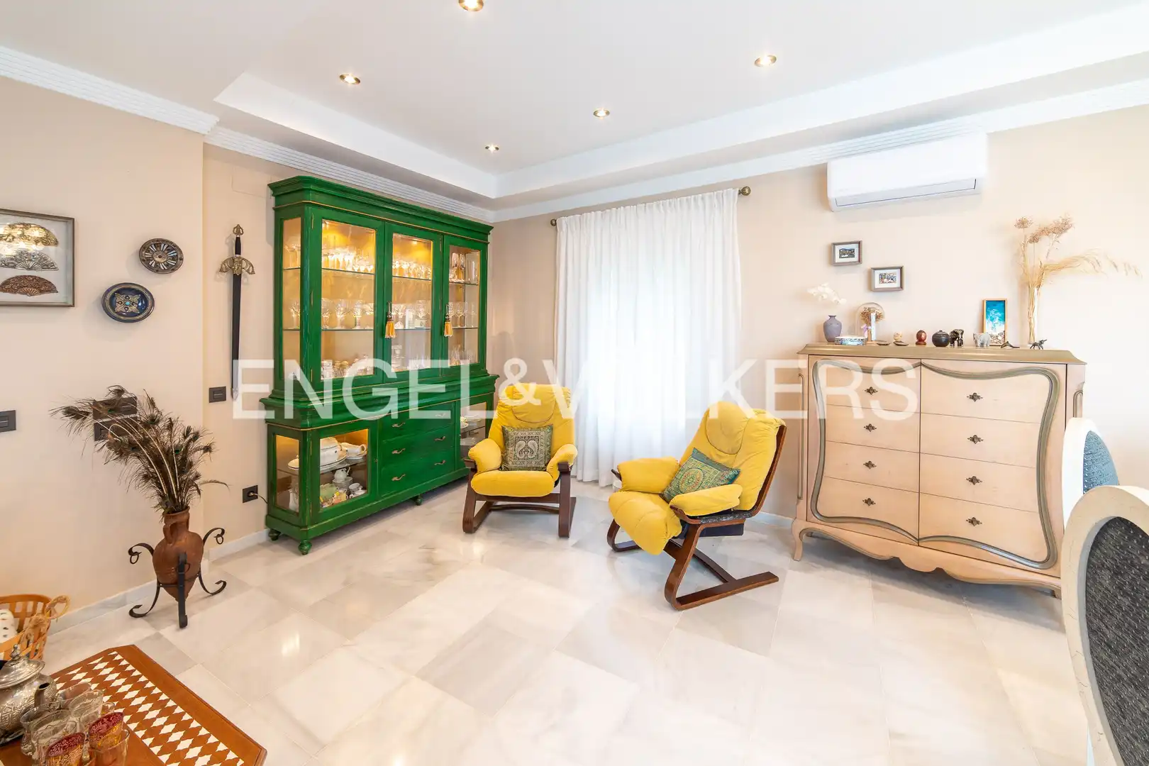 Living room of Country homes for sale in San Fernando  with Heating, Private garden and Swimming Pool