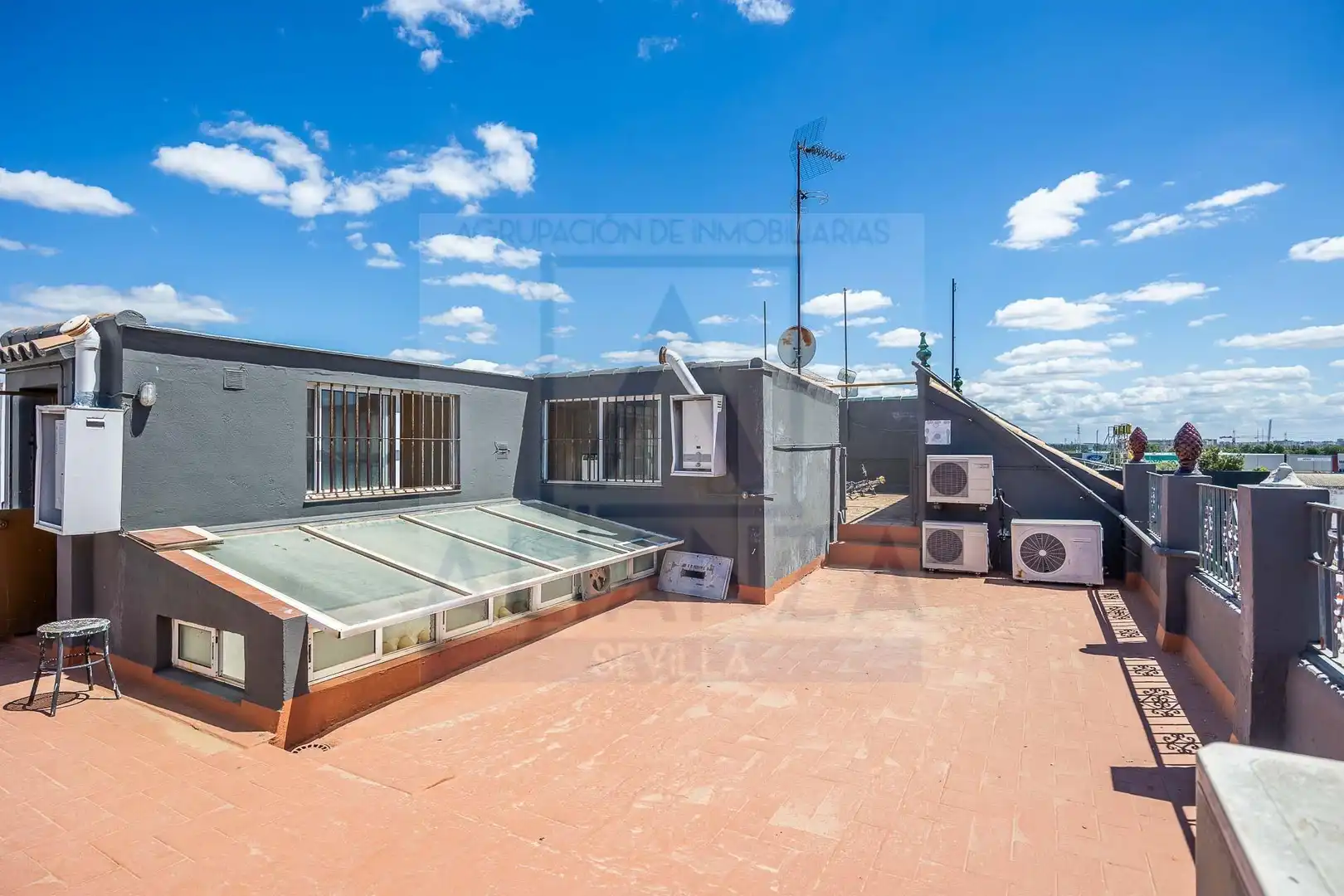 Terraza de Edificio en venta en Camas