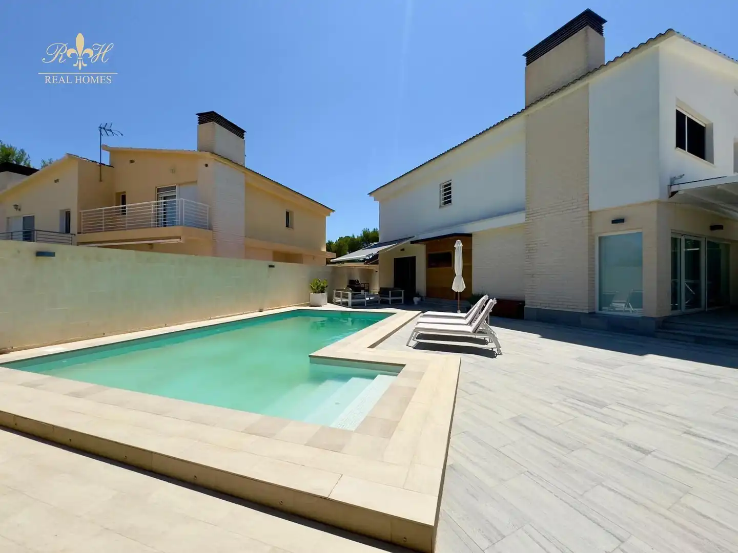Piscina de Casa adosada en venda en L'Alfàs del Pi amb Aire condicionat, Terrassa i Piscina