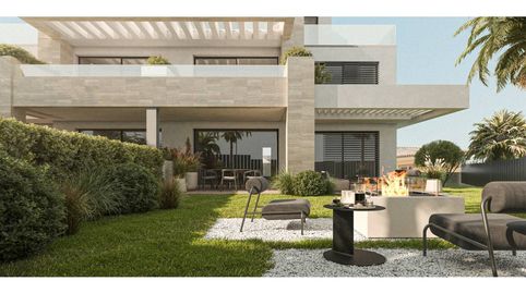 Venta de 15 Apartamento de obra nueva  en Estepona, imatge 3