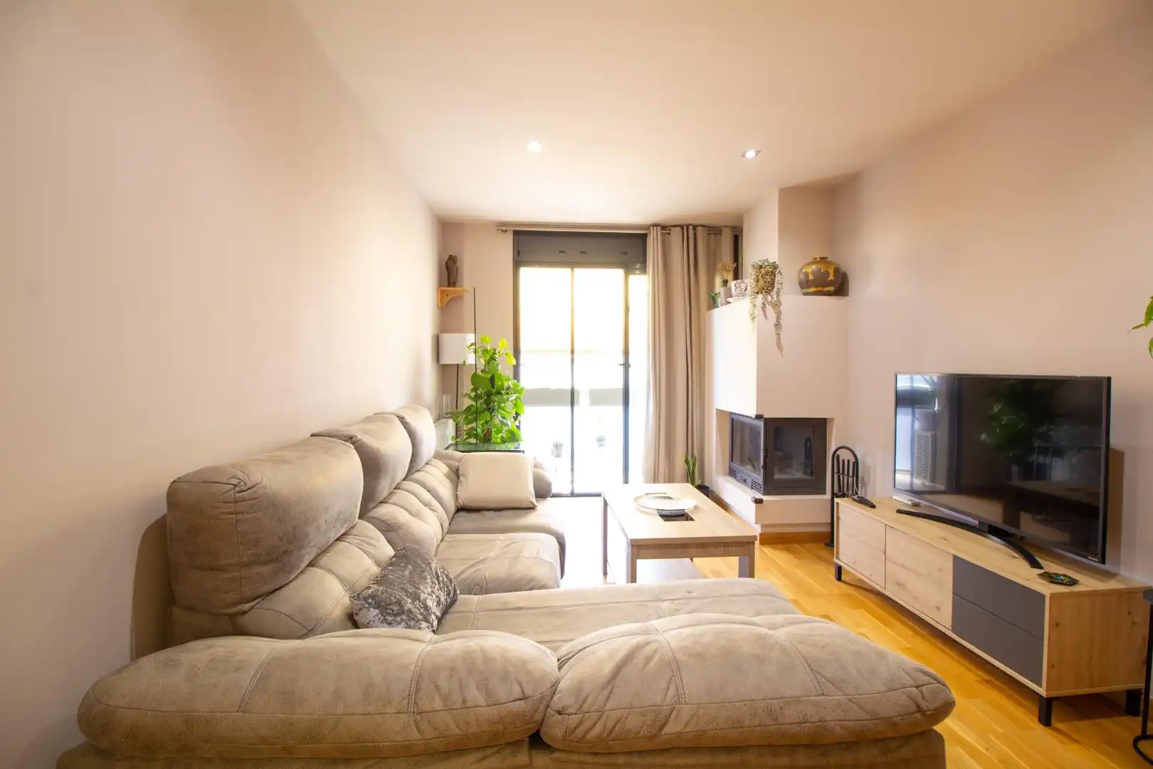 Sala de estar de Ático en venta en Viladecans con Aire acondicionado, Calefacción y Terraza