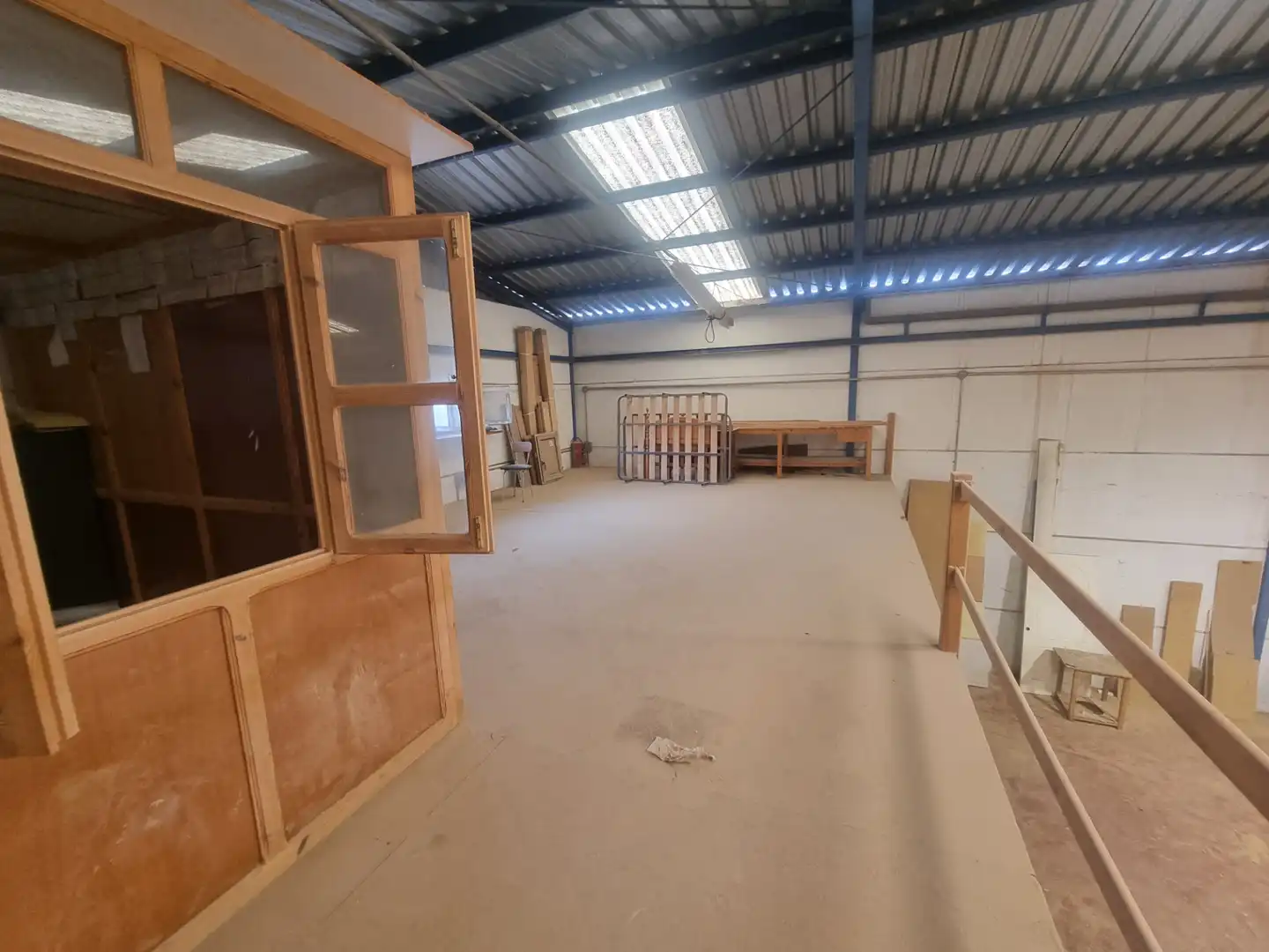 Industrial buildings for sale in Alhama de Almería