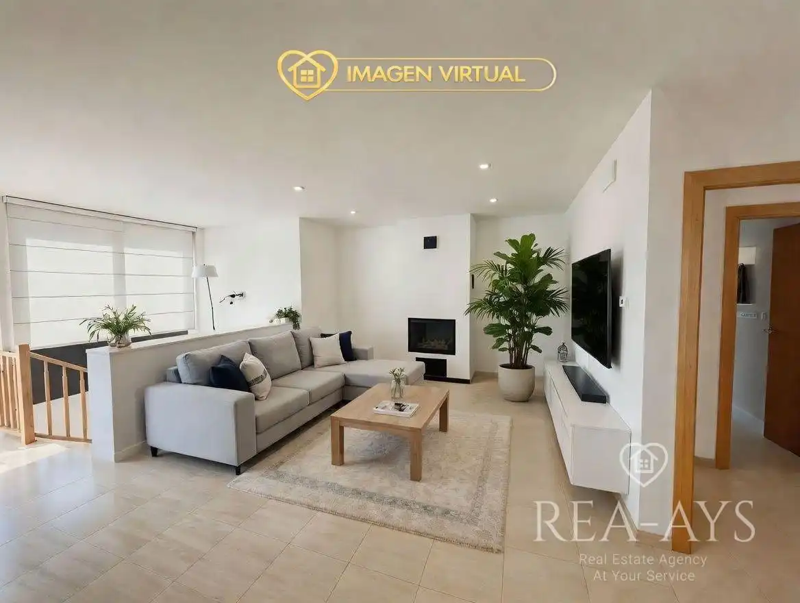 Sala de estar de Casa o chalet en venta en Vallirana con Aire acondicionado, Calefacción y Jardín privado