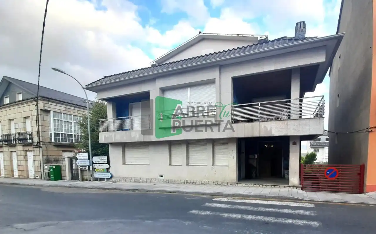 Chalet con jardín en venta en Maceda