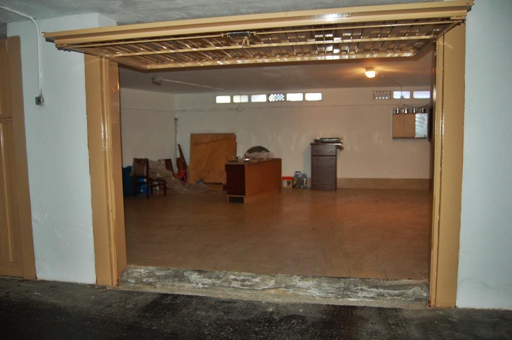 Garage for sale in Laredo