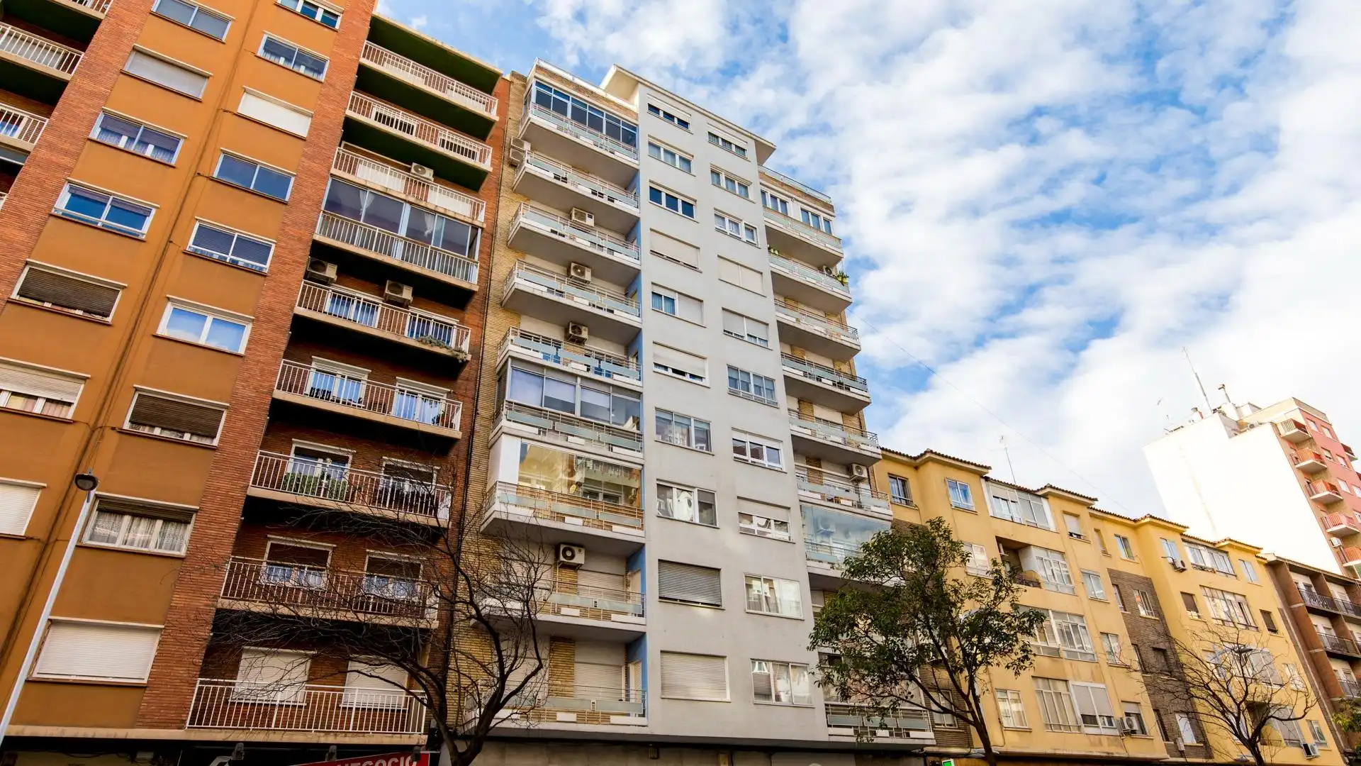 Exterior view of Flat for sale in  Zaragoza Capital  with Heating, Terrace and Balcony