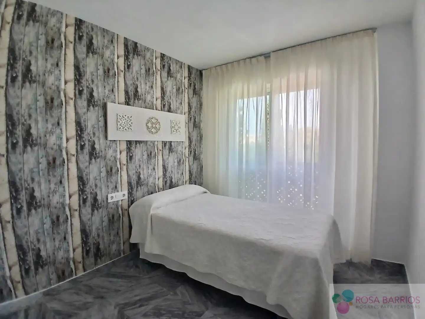Bedroom of Flat for rent in Marbella  with Terrace, Furnished and Community pool
