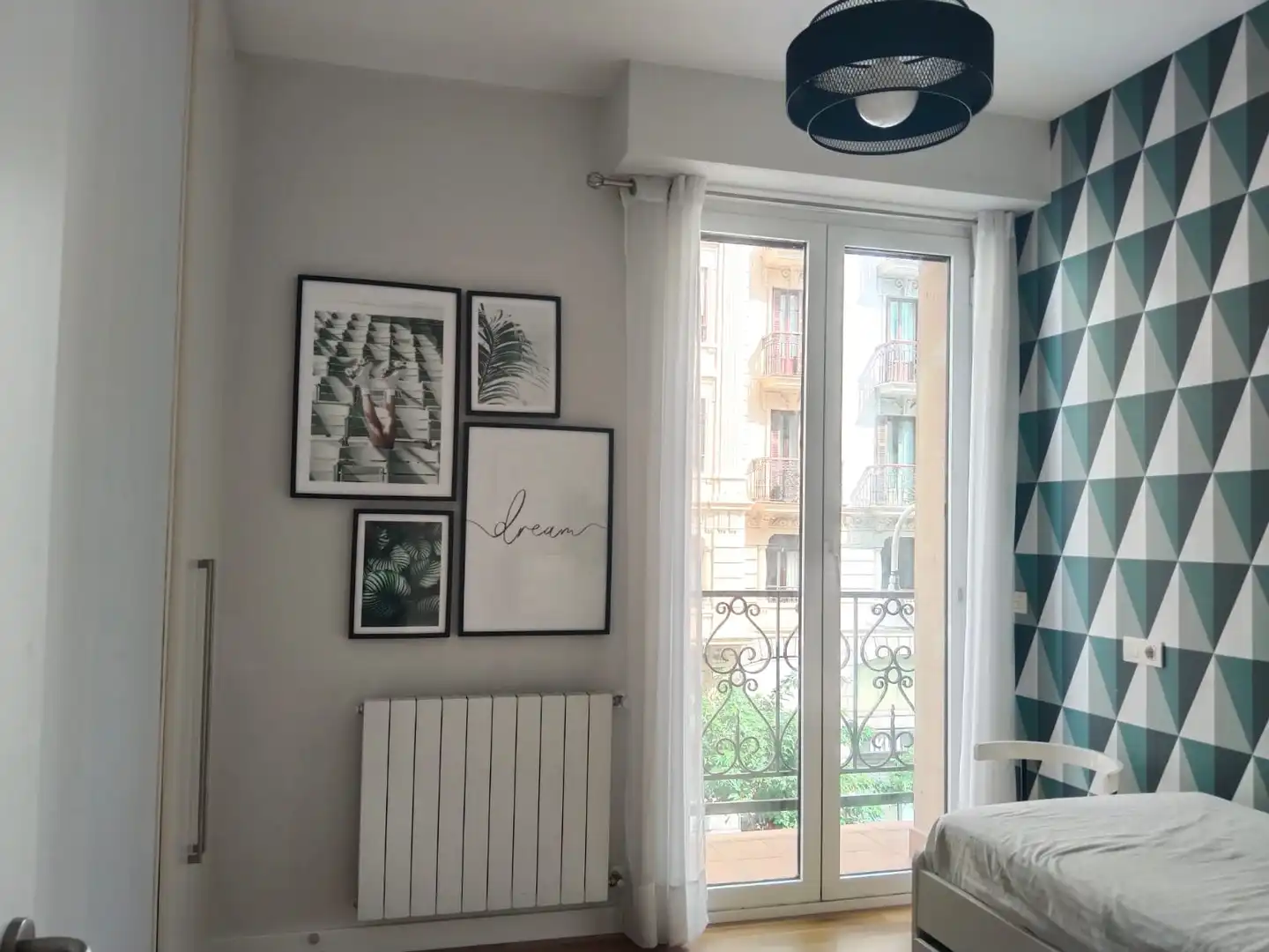 Bedroom of Flat for rent in Donostia - San Sebastián   with Heating and Furnished