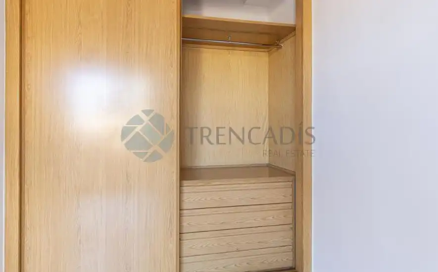 Bedroom of Flat for sale in Madrid