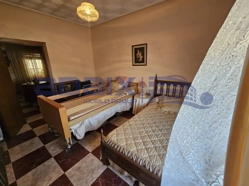 Dormitori de Edifici en venda en Almodóvar del Campo
