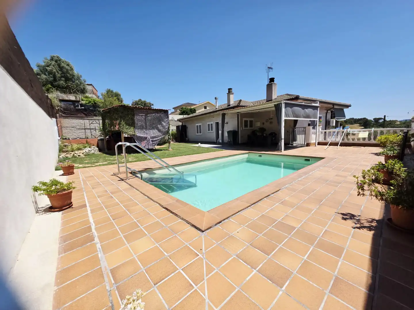 Schwimmbecken von Haus oder Chalet zum Verkauf in Castellbisbal mit Klimaanlage, Privatgarten und Terrasse