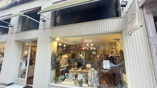 Local comercial en Venta en Barrio del Centro