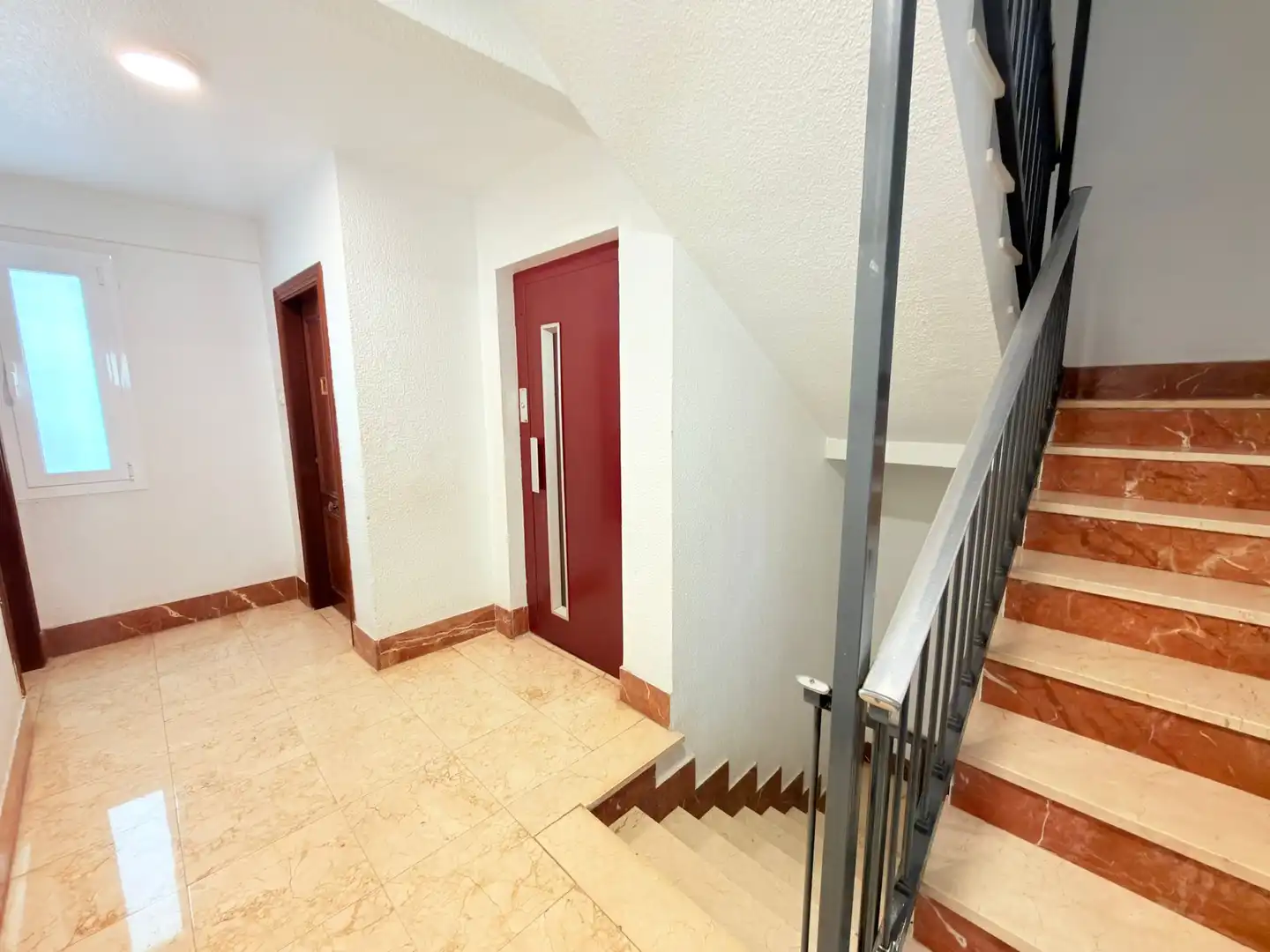 Flat for rent in Valencia  with Air Conditioner, Heating and Furnished
