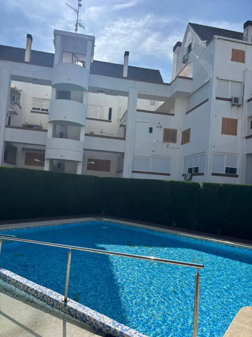 Piscina de Pis en venda en Sagunto / Sagunt amb Aire condicionat, Jardí privat i Terrassa