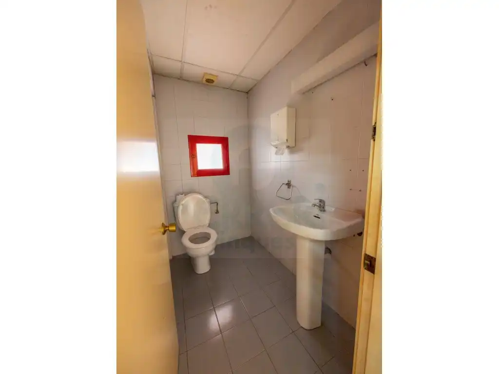 Local comercial en venda a Calle Mossen Camil Rosell, imagen 6
