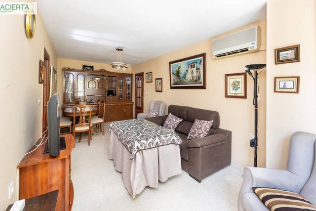 Piso en Venta en Carretera de Málaga en Bobadilla