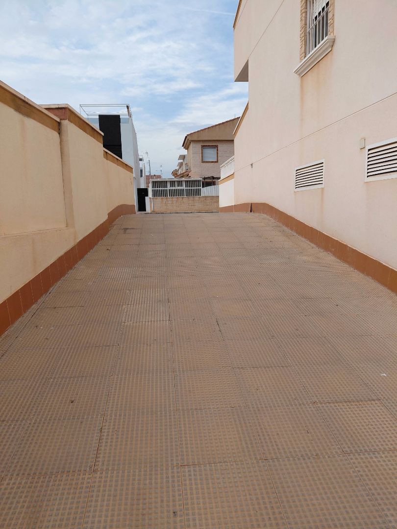 Aparcament de Garatge en venda en San Pedro del Pinatar
