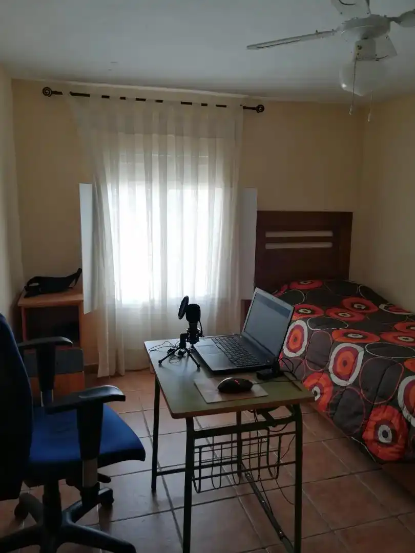 Dormitori de Casa adosada en venda en Frailes amb Balcó