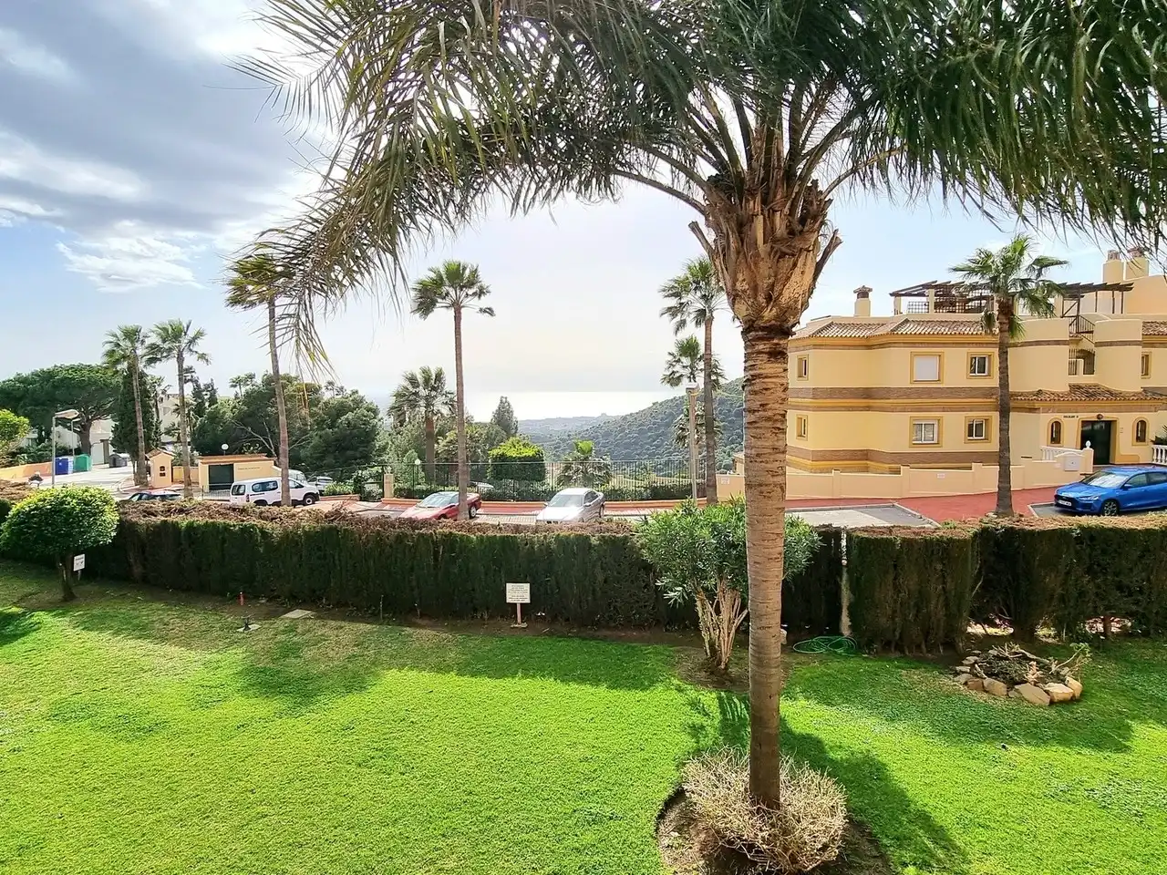 Apartament amb piscina en venda a Calahonda, imagen 4