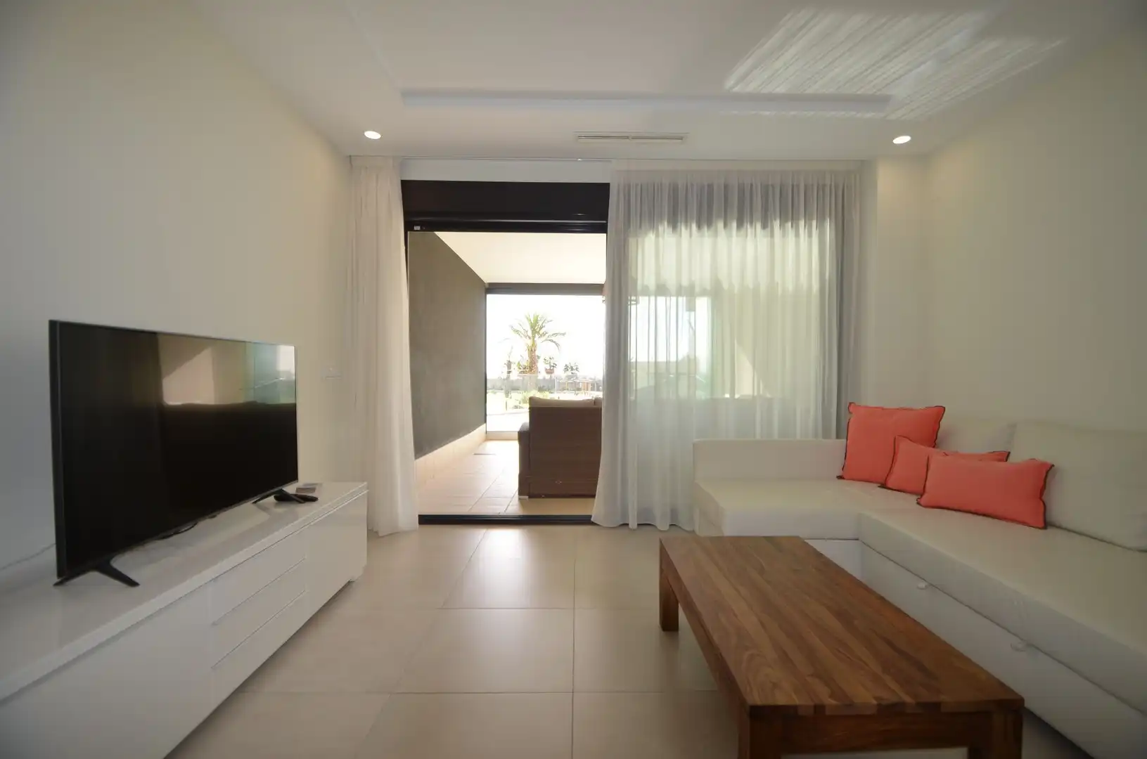 Apartament amb piscina en venda a Isla Canela, imagen 19