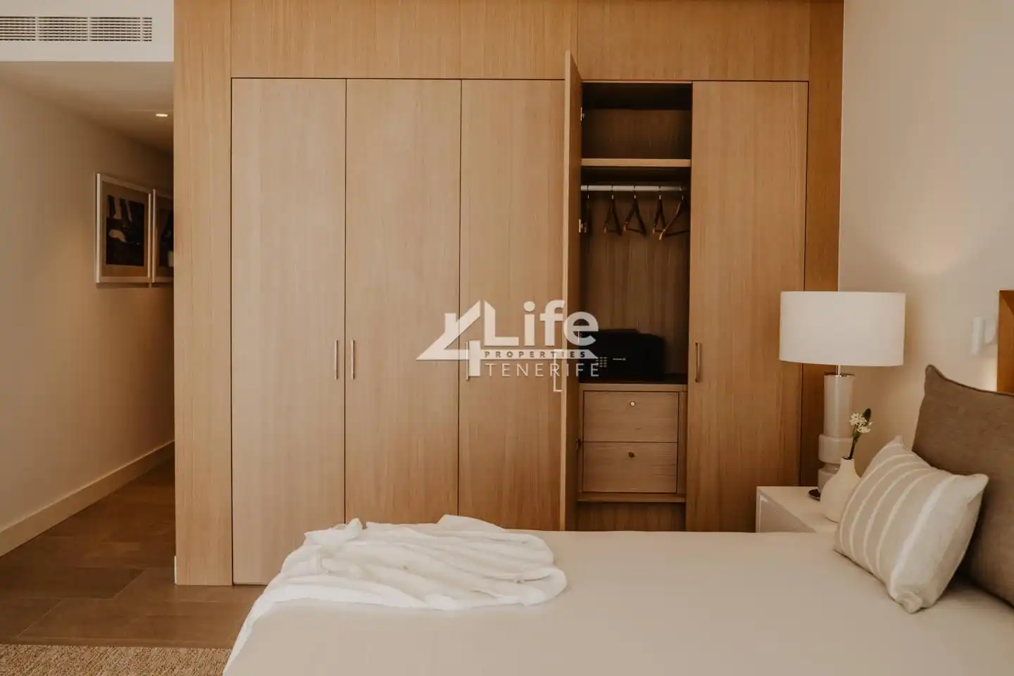 Dormitori de Dúplex en venda en Granadilla de Abona amb Aire condicionat, Jardí privat i Terrassa
