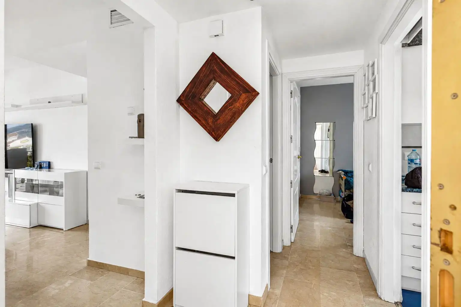 Apartamento con piscina en venta en Riviera del Sol, imagen 2